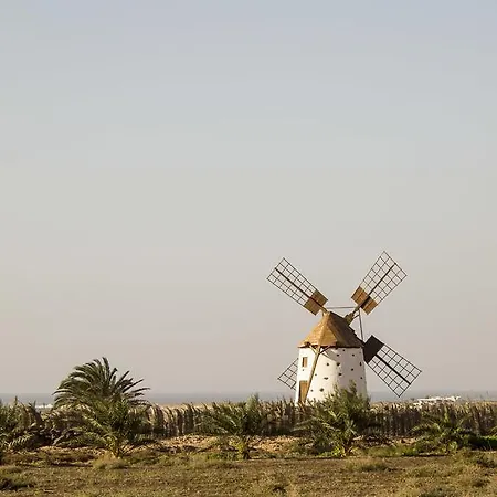 Casa Pedro Bed & Breakfast *