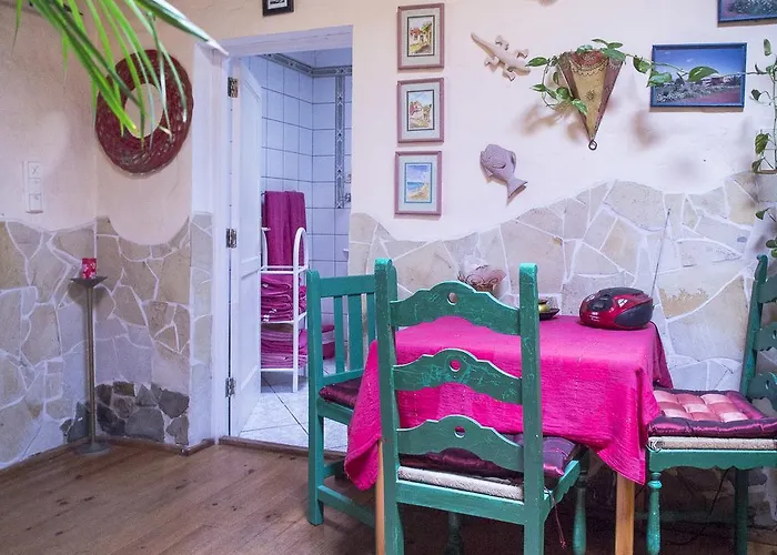 Casa Pedro Bed & Breakfast *